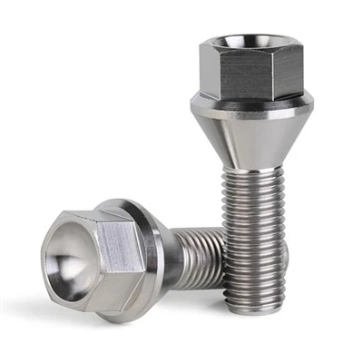 Titanium bolte