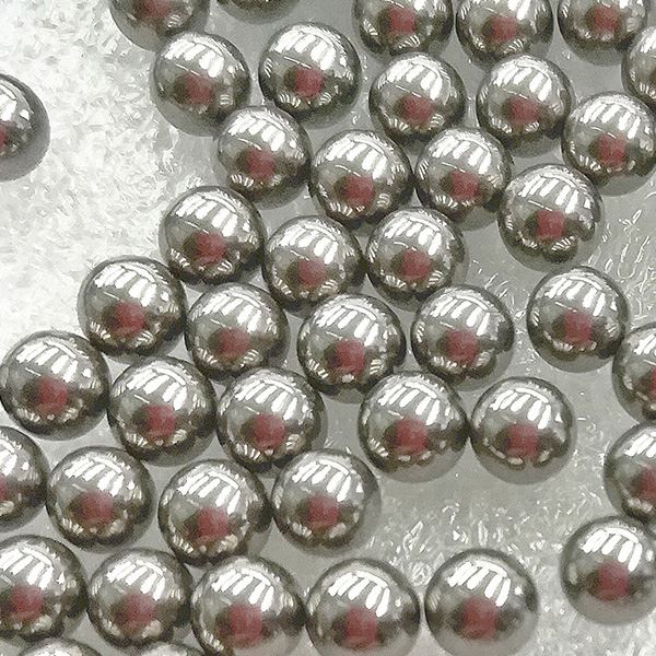 Titanium bolde