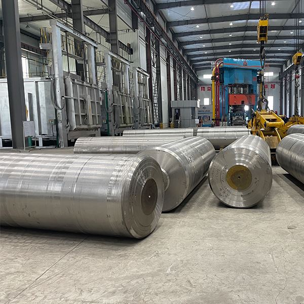 Titanium barre